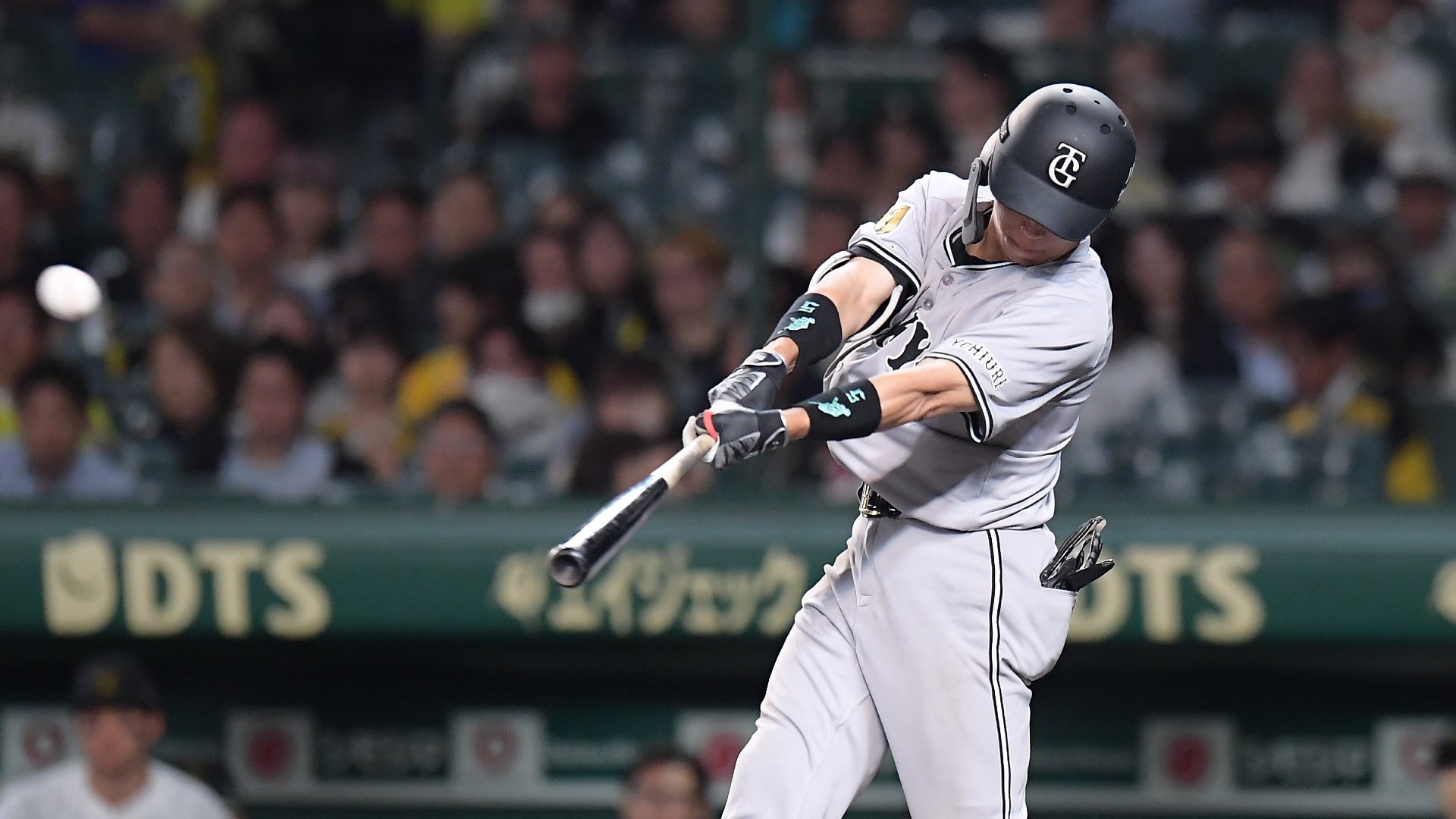 巨人が門脇誠の決勝タイムリー3ベースで延長戦を制し2連勝｜阪神×巨人