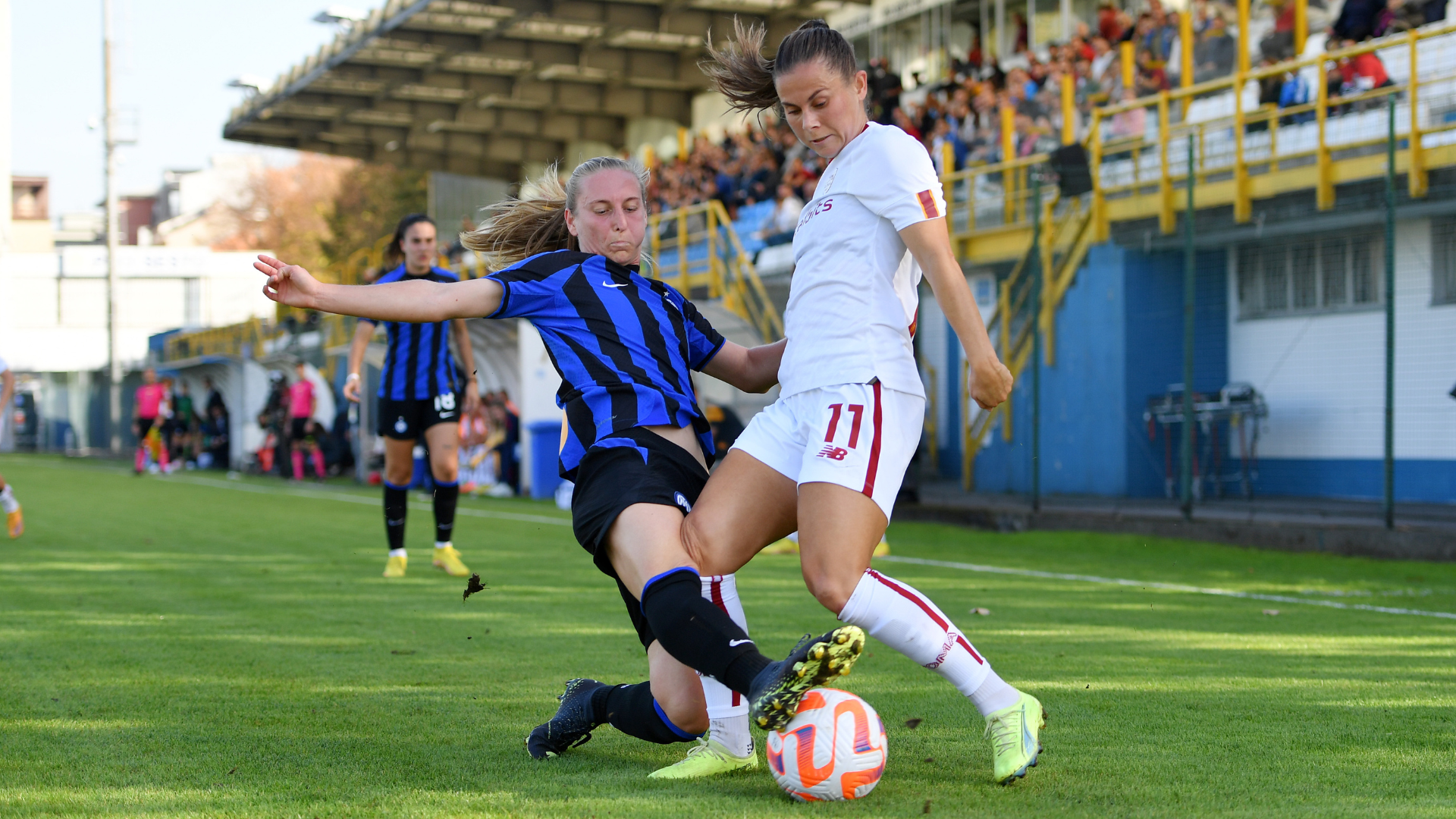 Emilie Haavi in Roma Inter