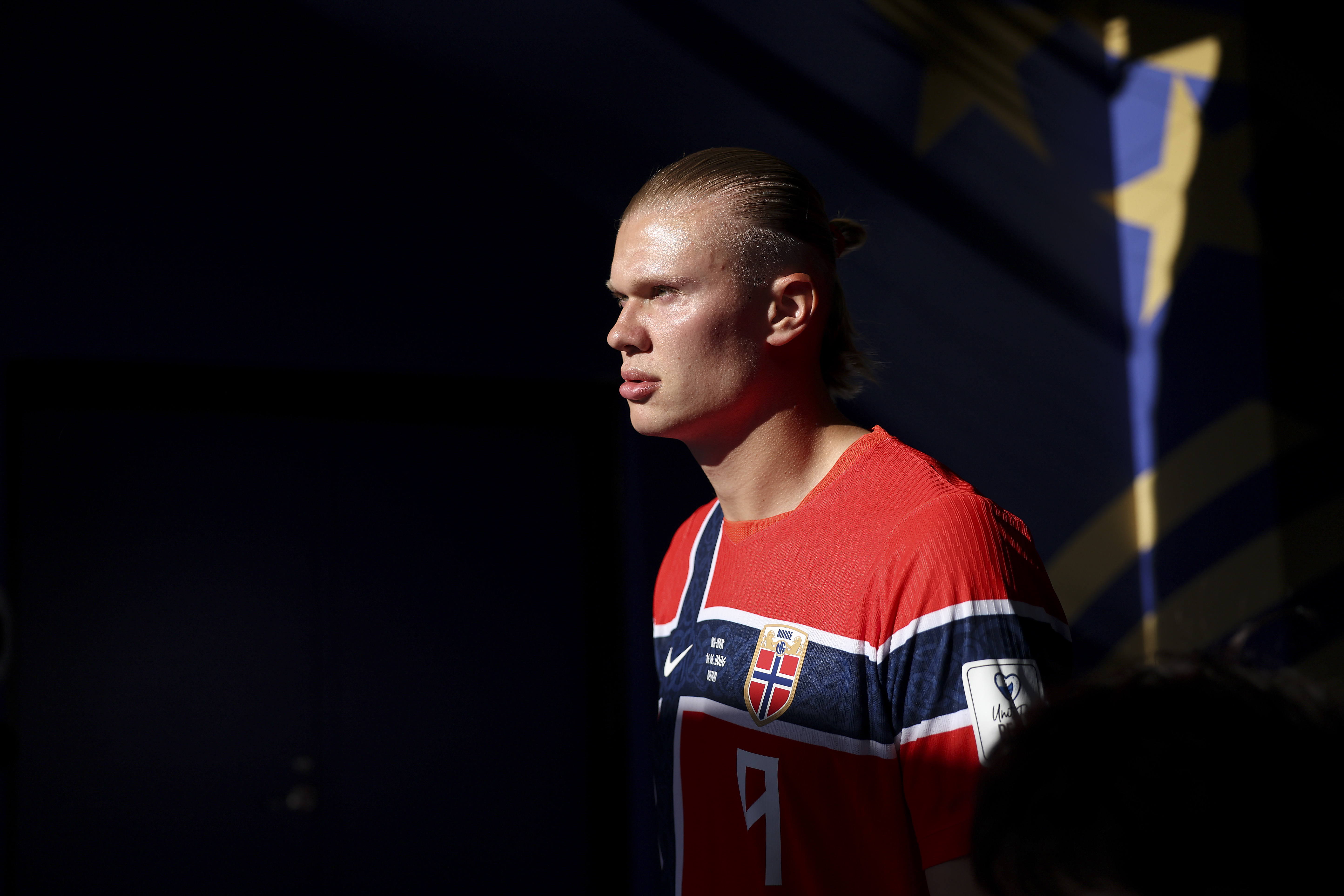 速報】ノルウェーの怪物がついにW杯デビュー…挨拶代わりの初ゴールは29