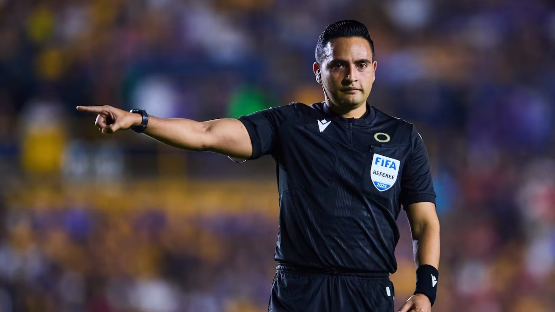 Héctor Saíd Martínez, árbitro de Honduras que podría asistir a la Copa del Mundo 2026 (RRSS).