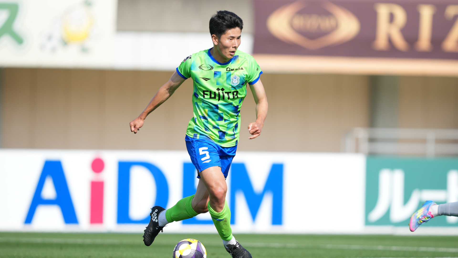 動画】吉田麻也が注目するJクラブとチームメイトの山根視来に「絶対に