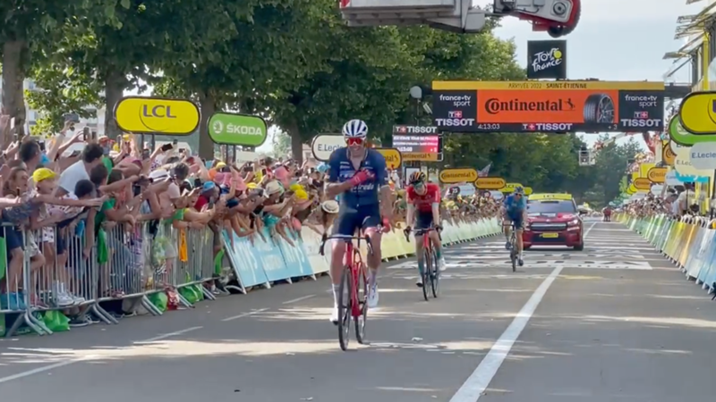 Tour de France, la tappa numero 13 è di Pedersen: a Saint-Étienne Ganna chiude sesto