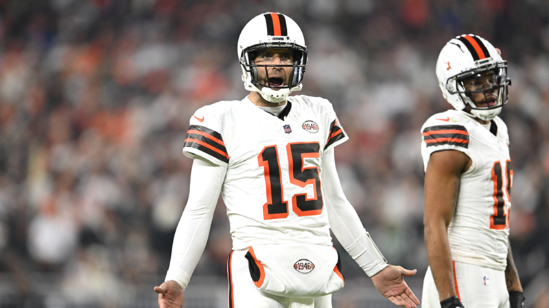 ¡Joe Flacco escapó y nadie sabe cómo! La impresionante jugada del quarterback de los Cleveland Browns que acabó en touchdown ante los New York Jets