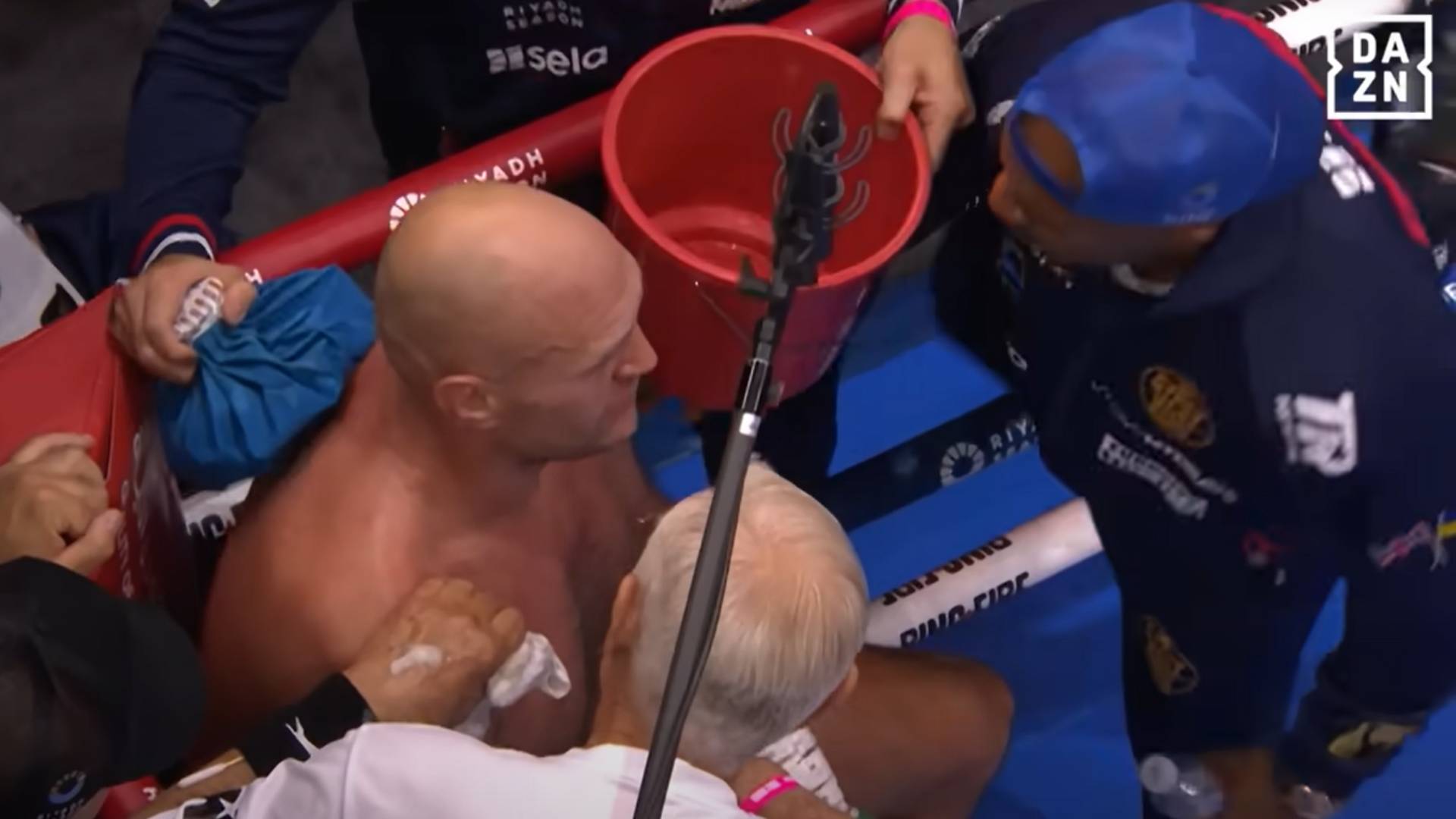 Tyson Fury corner