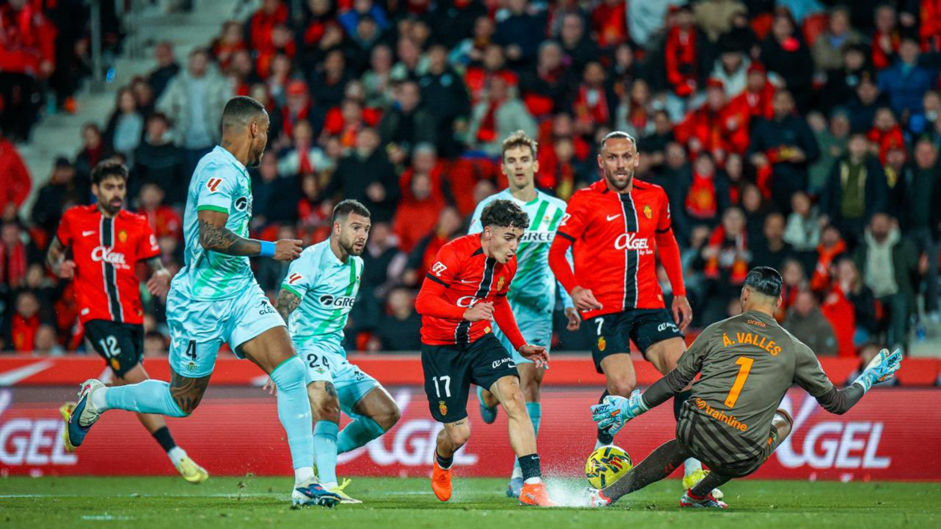 Puntos DAZN RCD Mallorca vs Real Betis de la FANTASY LALIGA 2025/26 ...