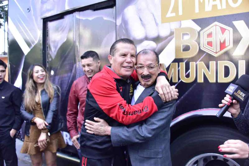 Julio Cesar Chavez set to face Daniel Zaragoza in exhibition bout