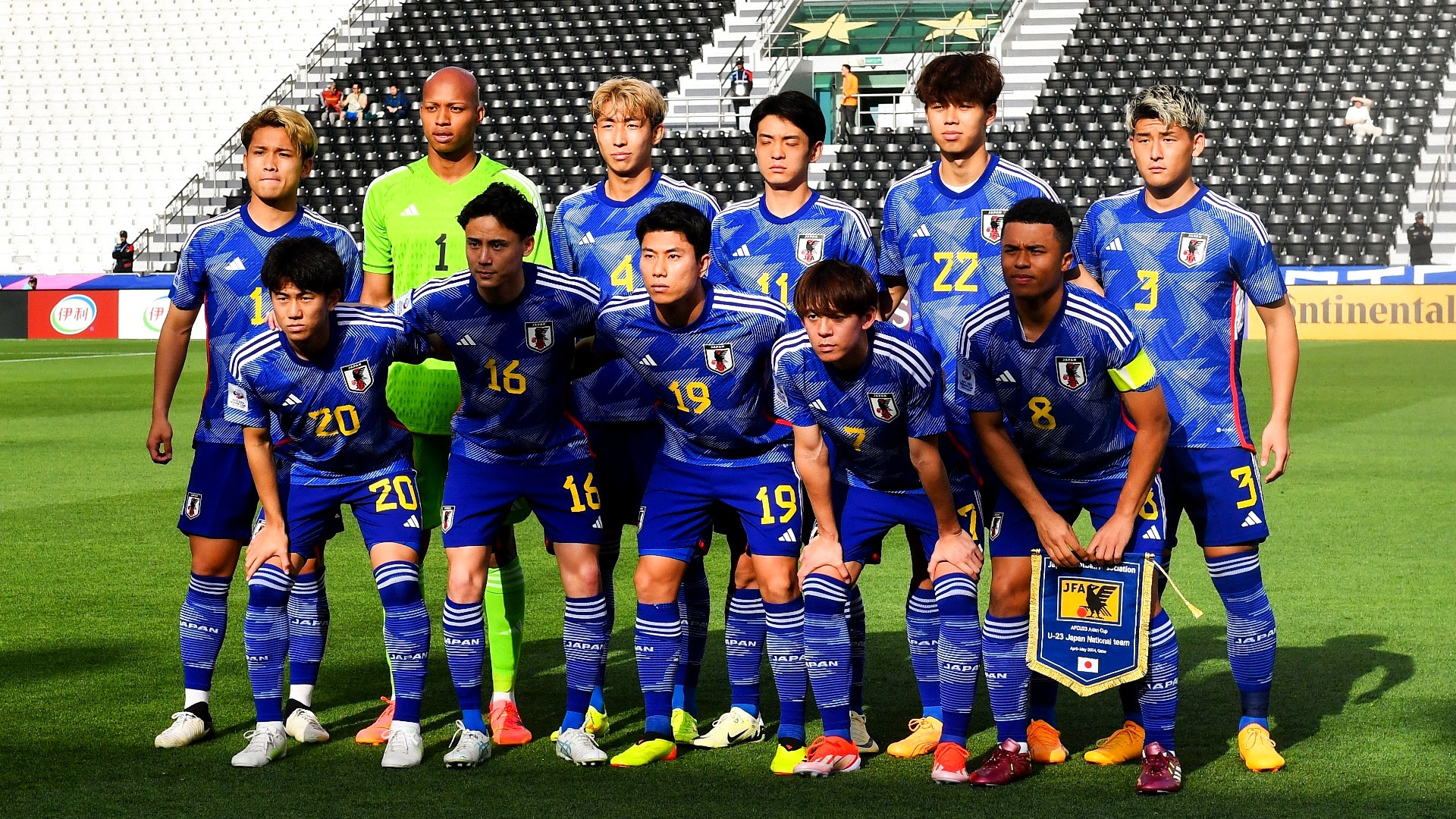【速報】U23韓国代表との第3戦に臨むU23日本代表のスタメンが発表！UAE戦から7枚替えで半田陸や内野航太郎らが先発に｜AFC U23