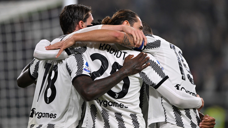 Champions League: Juventus Turin - Paris Saint-Germain live auf DAZN