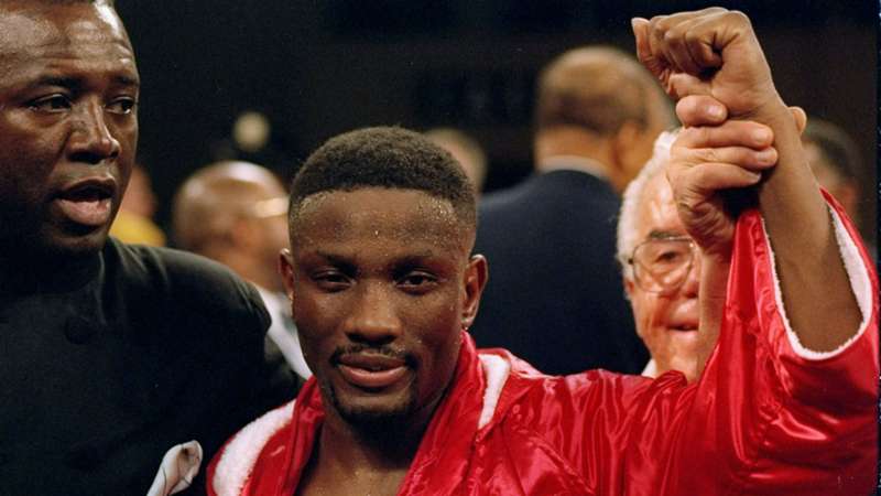 Jake Paul's trainer names the fighter who reminds him of Pernell Whitaker