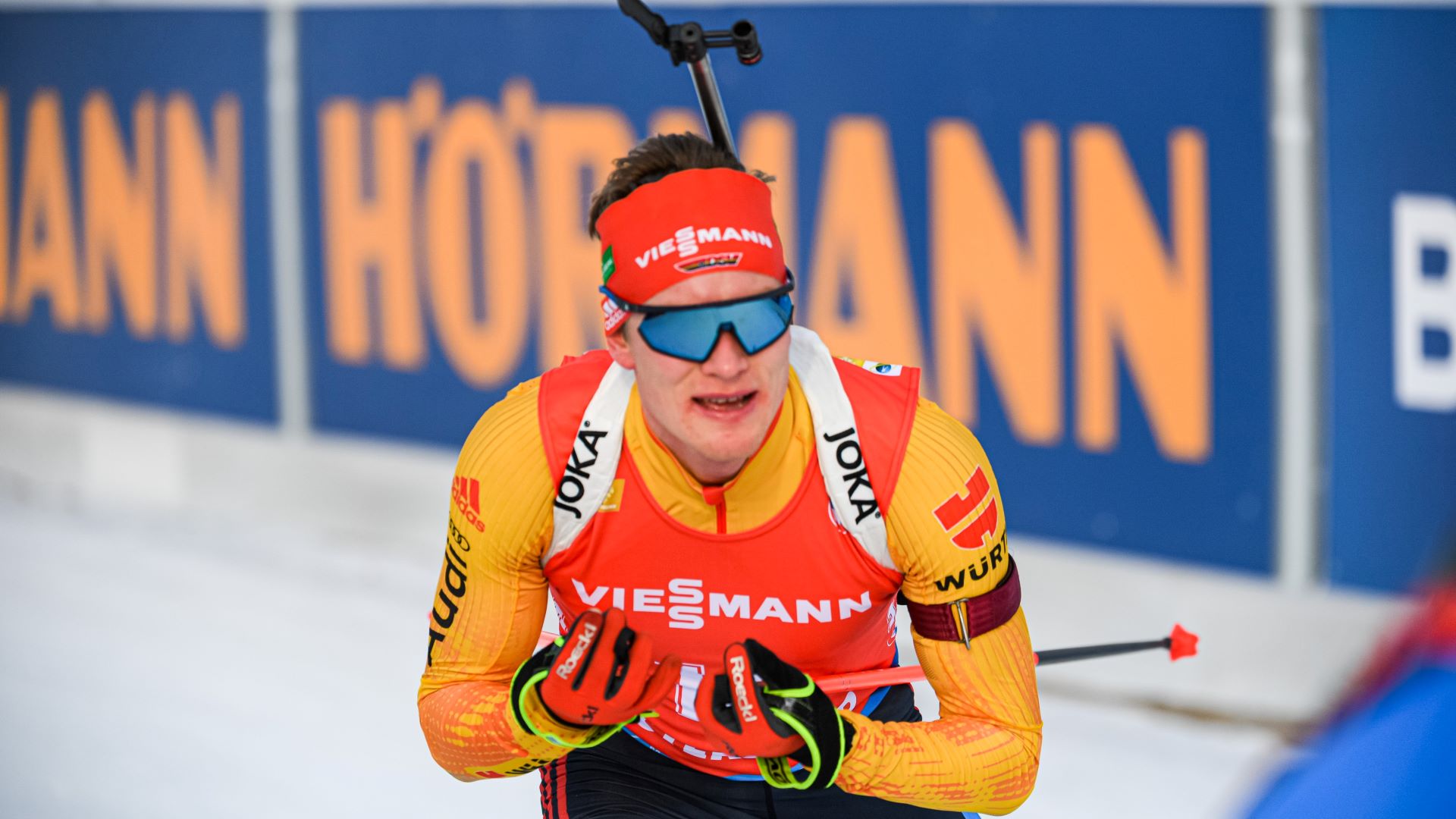 Biathlon Live Im Tv Und Live Stream Das Einzel Der Manner Aus Ostersund Dazn News Deutschland