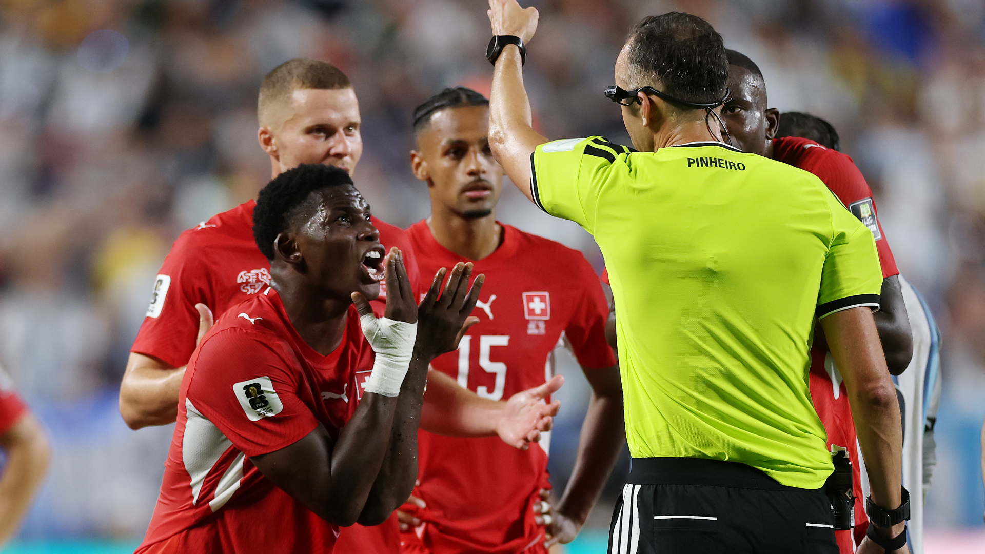日韓W杯元スペイン代表が不服「あの時はOUTで今回はIN？」2002年
