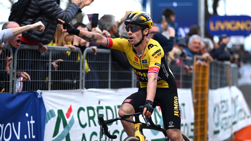 Roglic vince la Tirreno-Adriatico 2023, ultima tappa a Philipsen