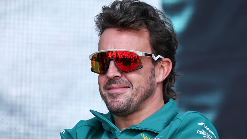 Fernando Alonso y sus primeras palabras tras renovar con Aston Martin hasta 2026: "Estoy en mi mejor momento físico y todavía tengo hambre"