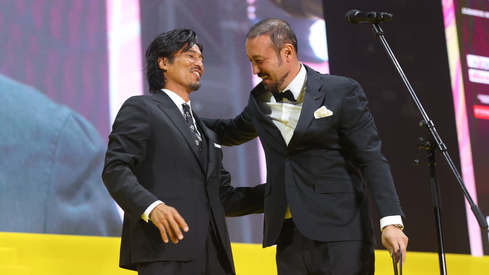 W杯南アフリカ大会直前のキャプテン交代の秘話を明かす「（中澤）佑二