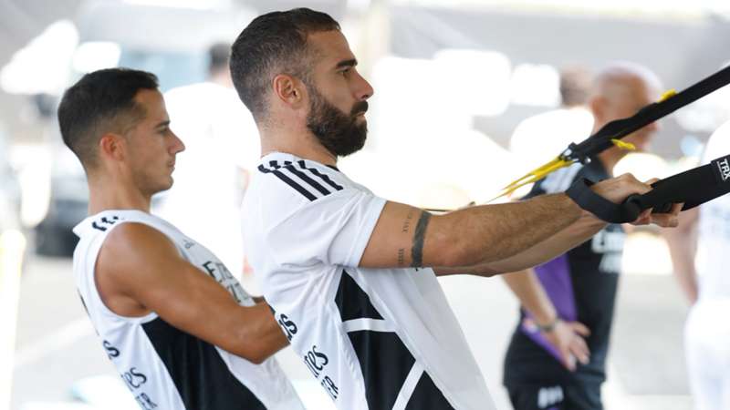 レアル マドリードの 右sb問題 カルバハル L バスケスの不在をカバーするのは ラ リーガ Dazn News 日本