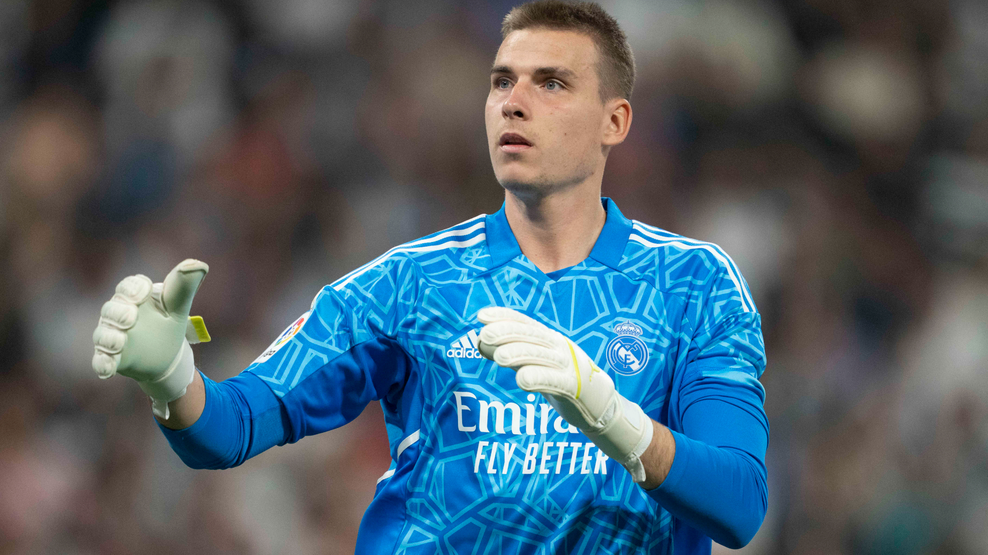 El sorprendente portero español en el que el Real Madrid piensa como  recambio de Lunin