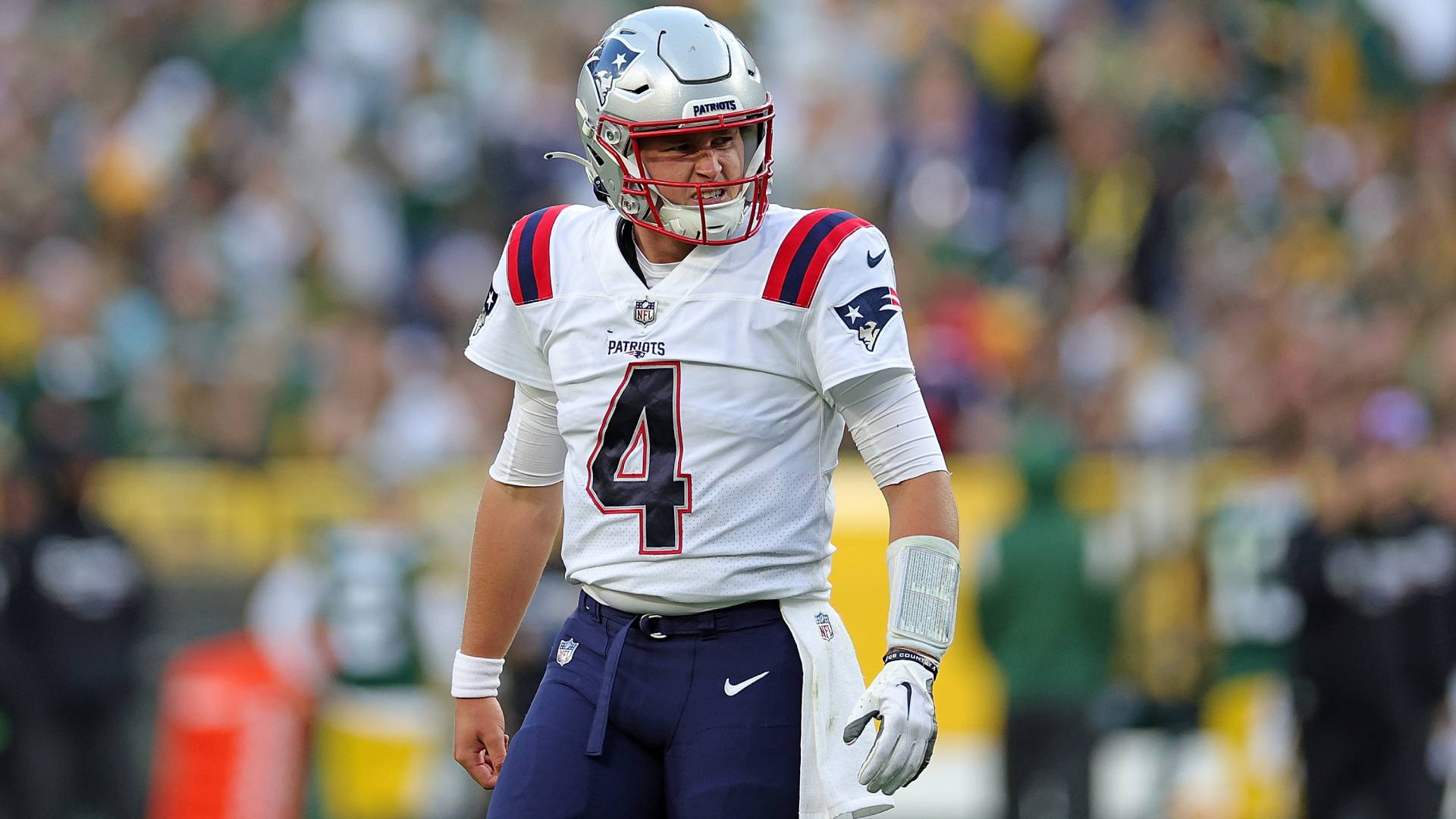 Bailey Zappe liderea a los New England Patriots a una victoria en el ...