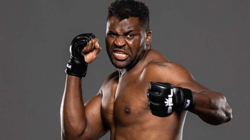 Francis Ngannou : « Comme à l’ancienne. Premier round KO »