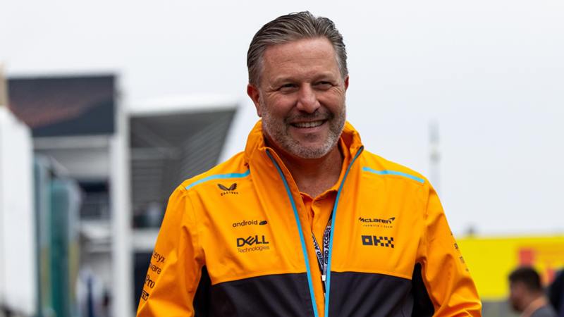 Zak Brown y su duro mensaje tras lo sucedido entre Max Verstappen y Lando Norris: "La dirección de Red Bull prácticamente fomenta este tipo de comportamientos"