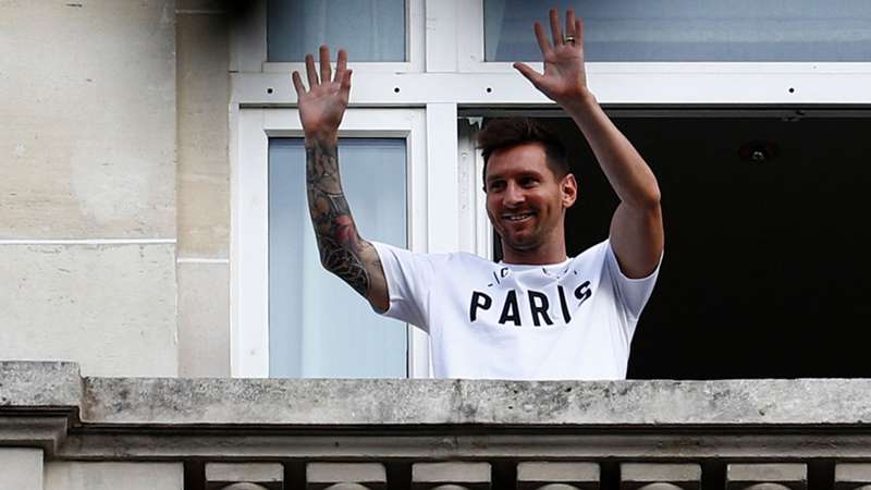 Lionel Messi joins Paris Saint-Germain on two-year deal, PSG confirm