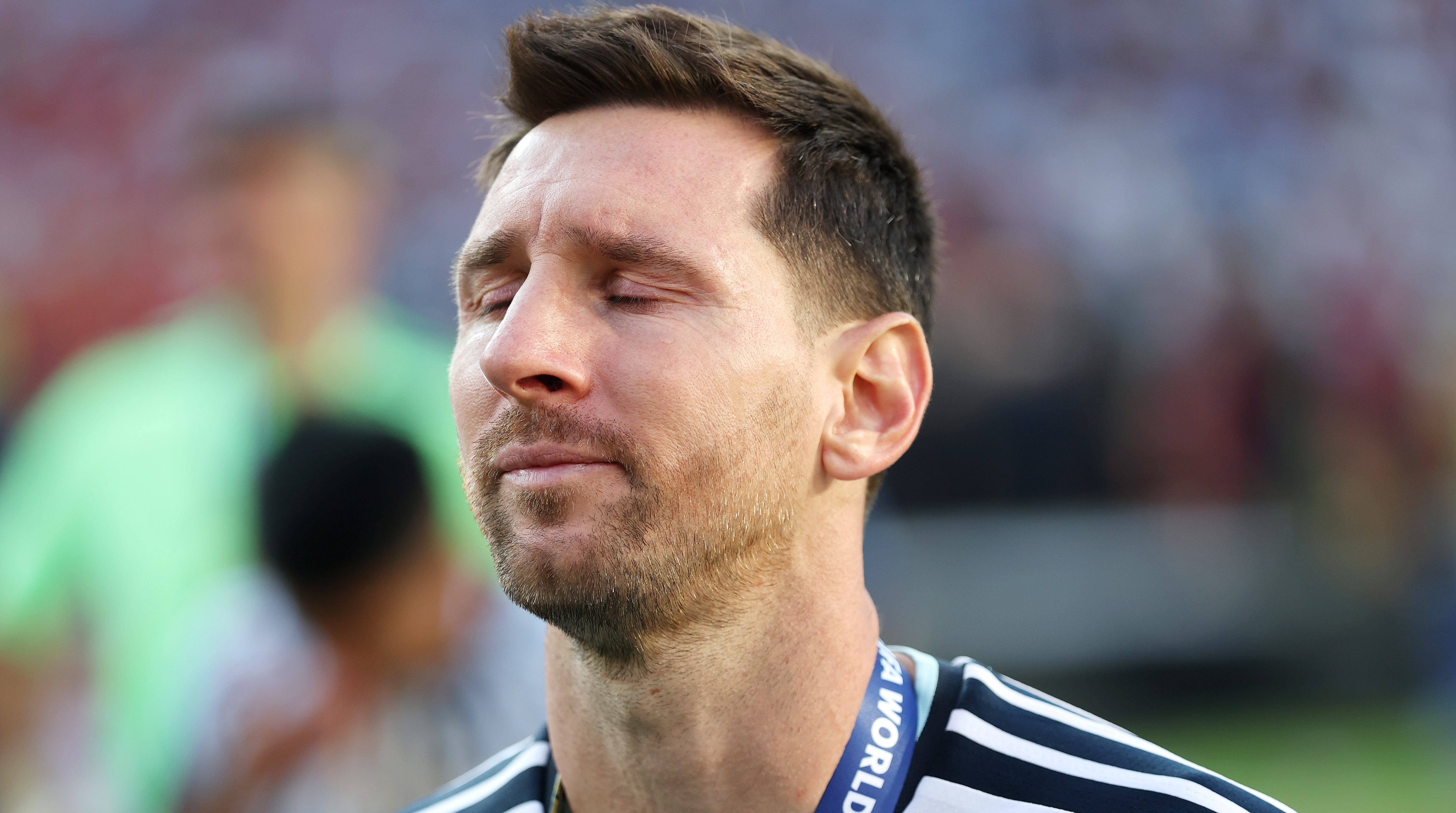 北中米W杯】メッシが別便でアルゼンチンに帰国。故郷ロサリオで数日間