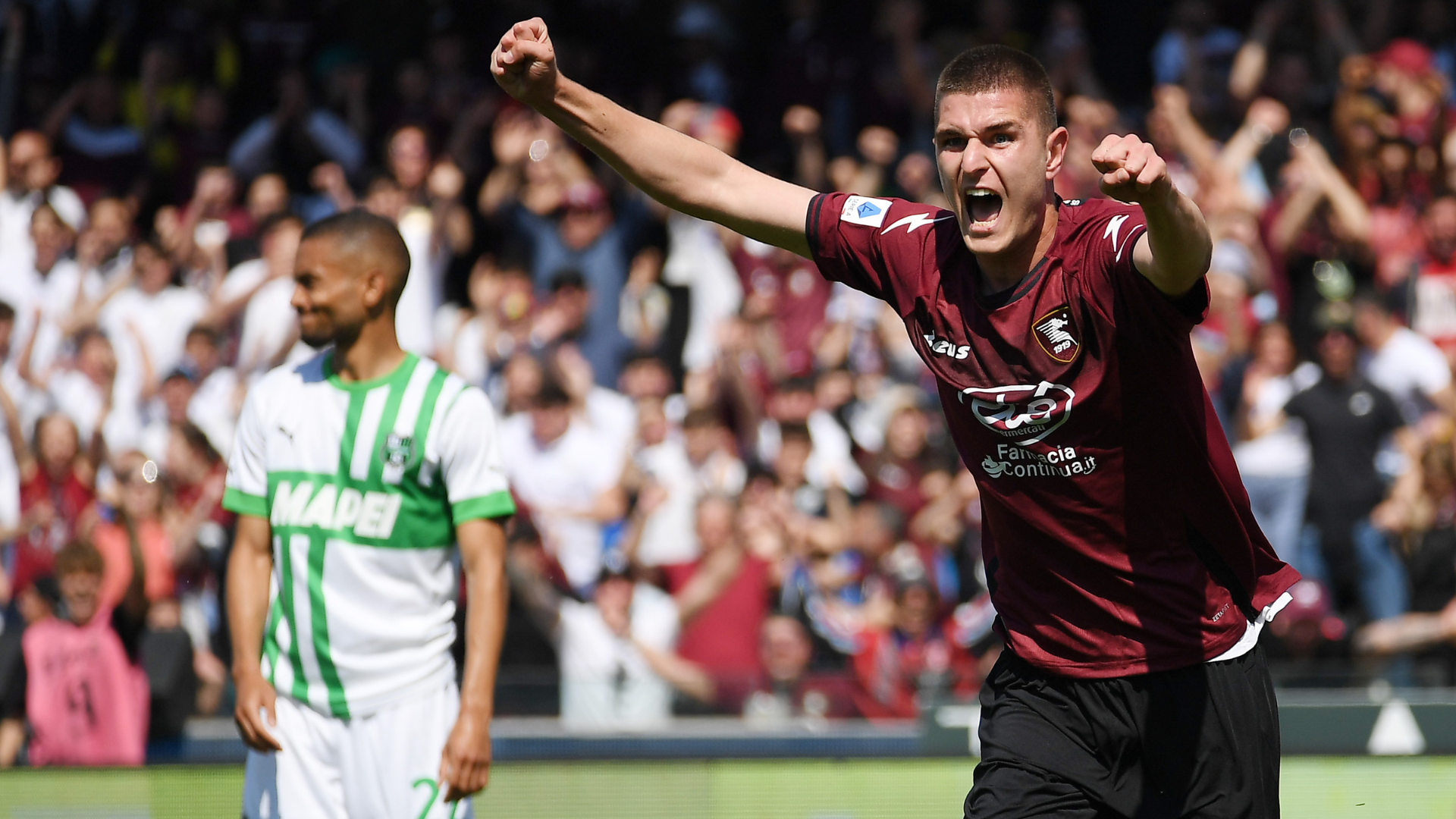 Pirola festeggia in Salernitana-Sassuolo