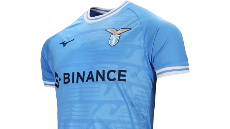 La Lazio ha svelato le nuove maglie firmate Mizuno per la stagione 2022 2023 DAZN News IT