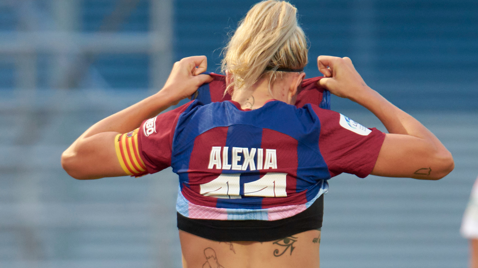 Porque no juega alexia putellas hoy