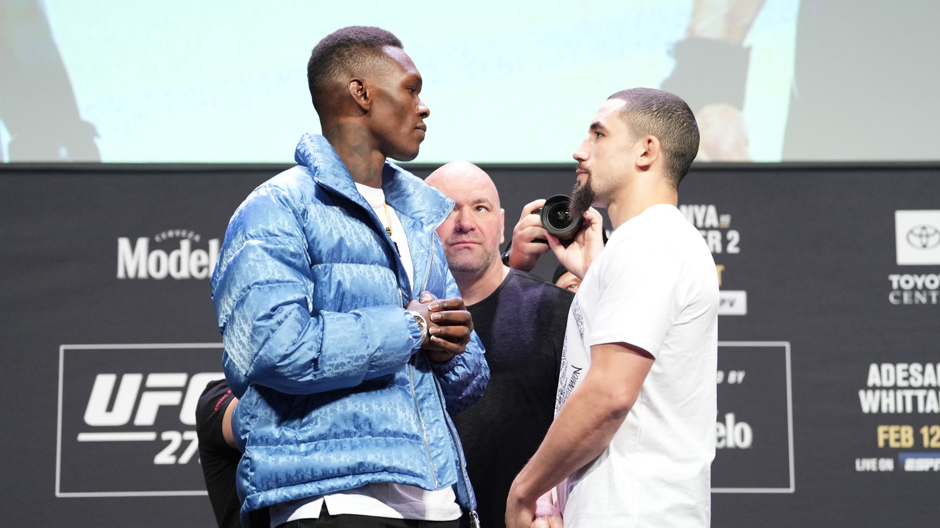 Israel Adesanya Vs Robert Whittaker En UFC 271: Fecha, Hora, Canal, TV ...