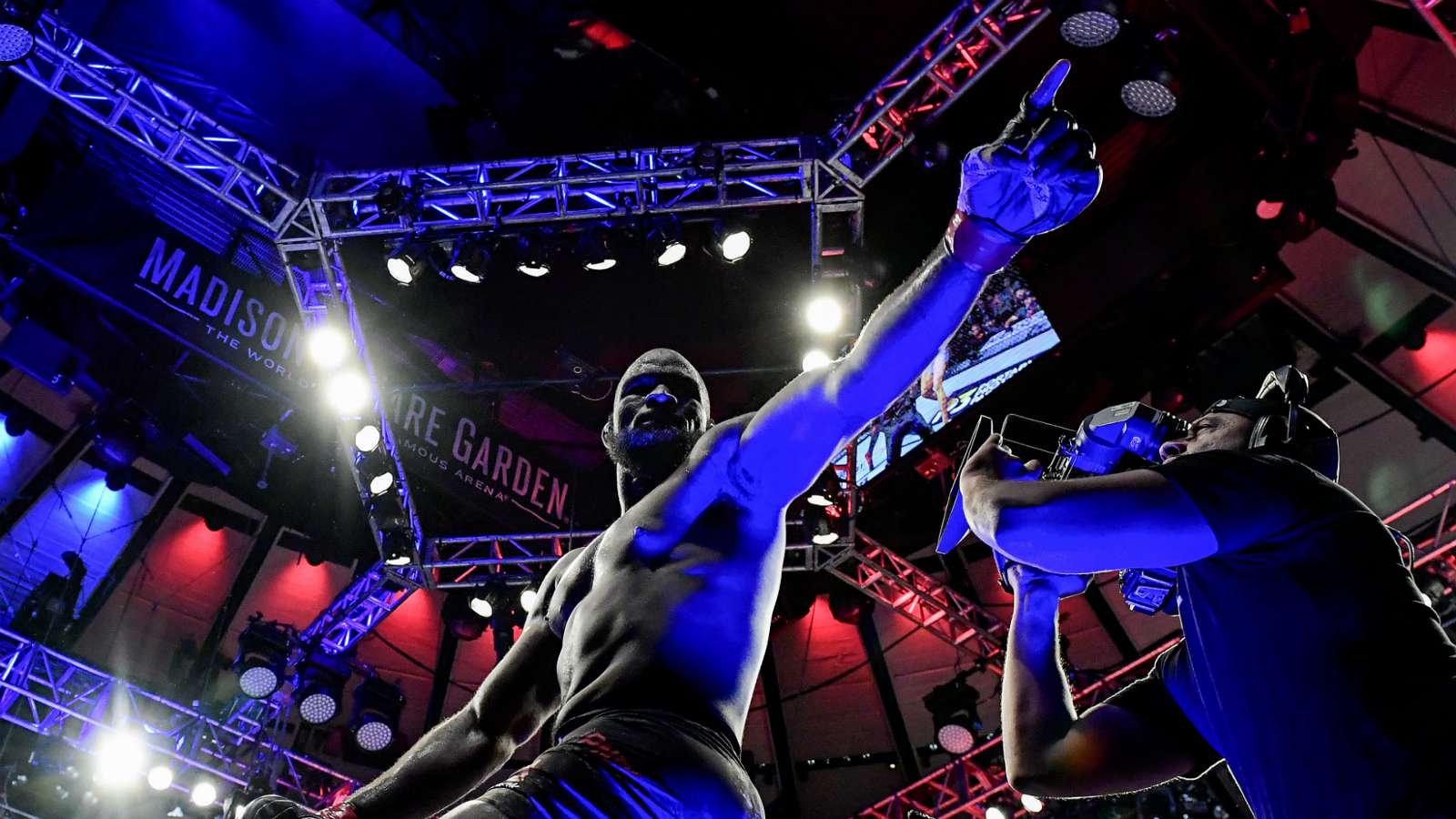 What Time Is Bellator 288 Tonight Cagewalks Running Order Streaming what-time-is-bellator-288-tonight-cagewalks-running-order-streaming