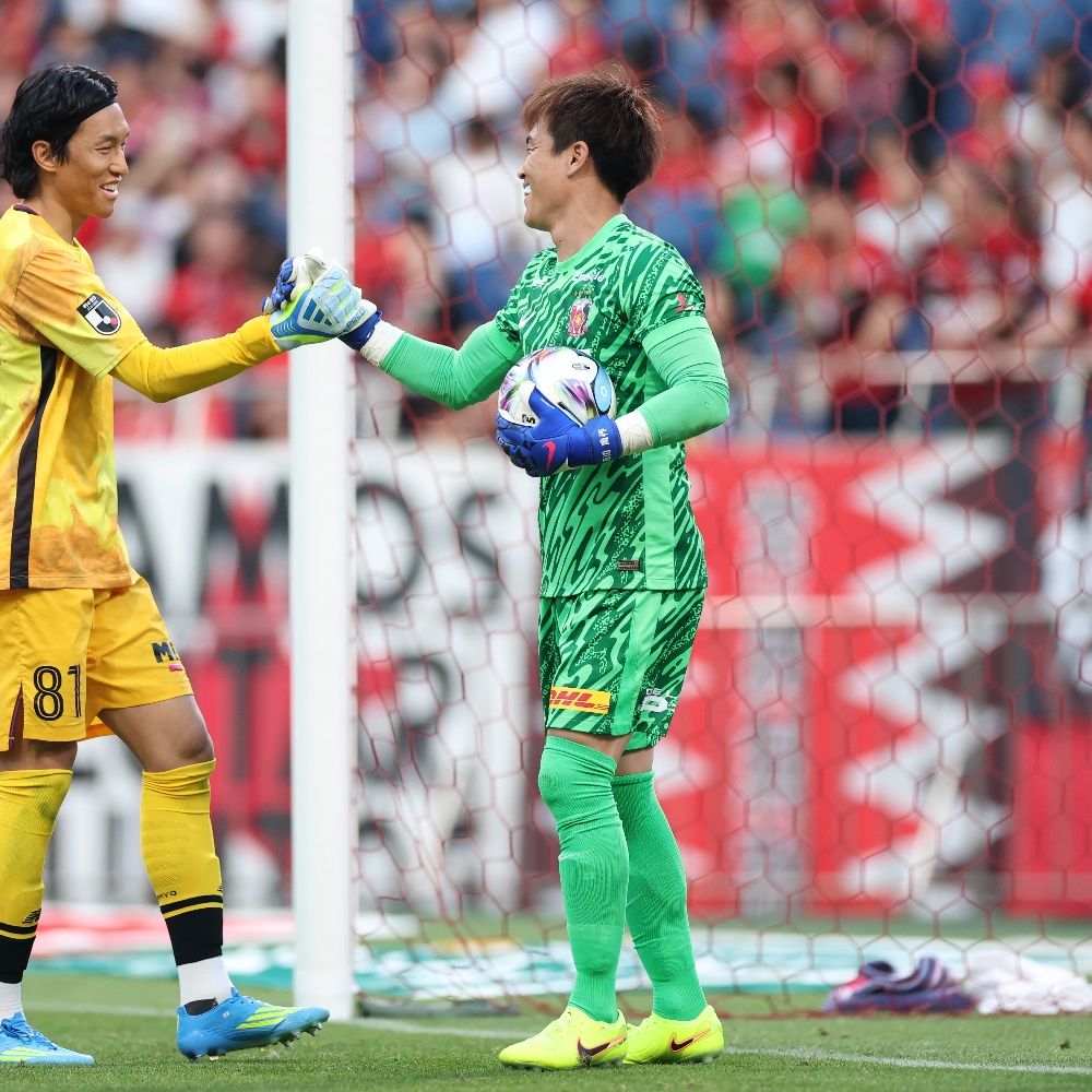 【正規品】リヴァプールFC 南野拓実のリヴァプール移籍は決定か…ザルツブルクSD「彼とともに喜ぶ Mサイズ 南野拓実 ウェア