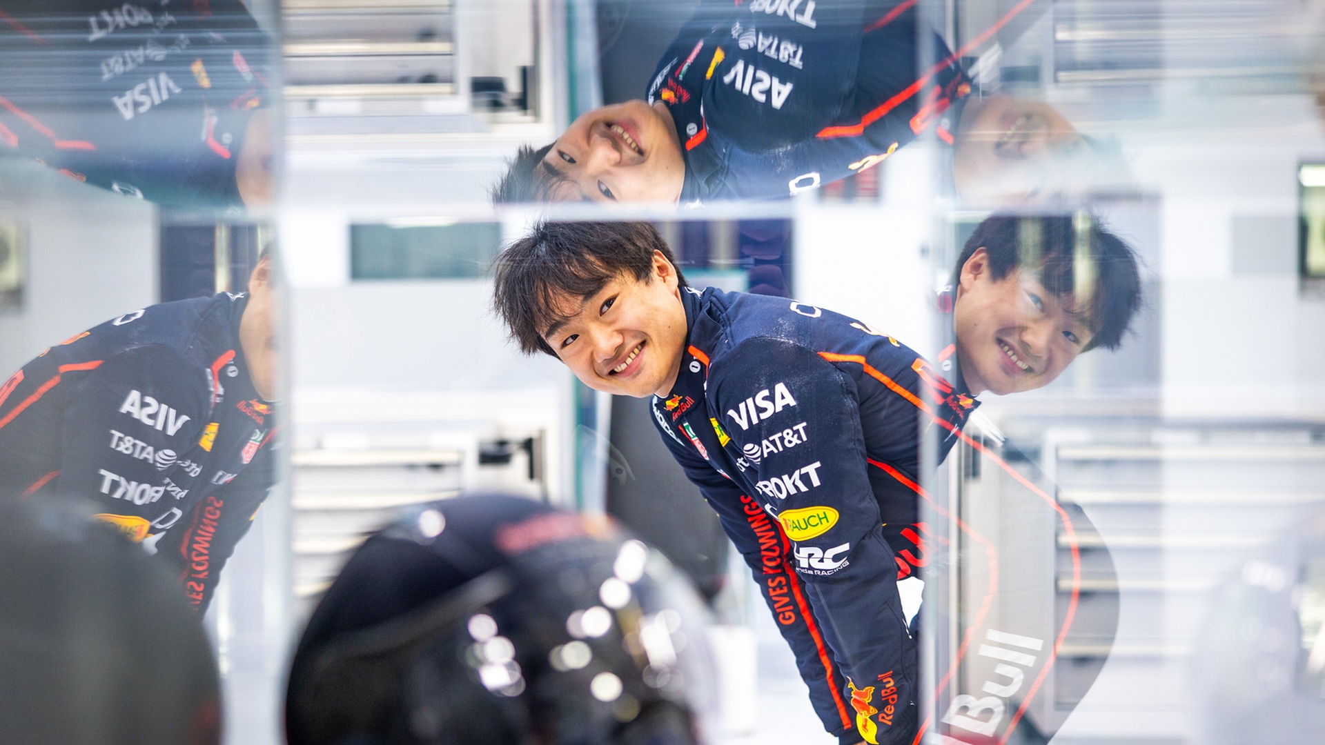 XLサイズ VCARB角田裕毅仕様2024レプリカジャンプスーツ｜Yahoo