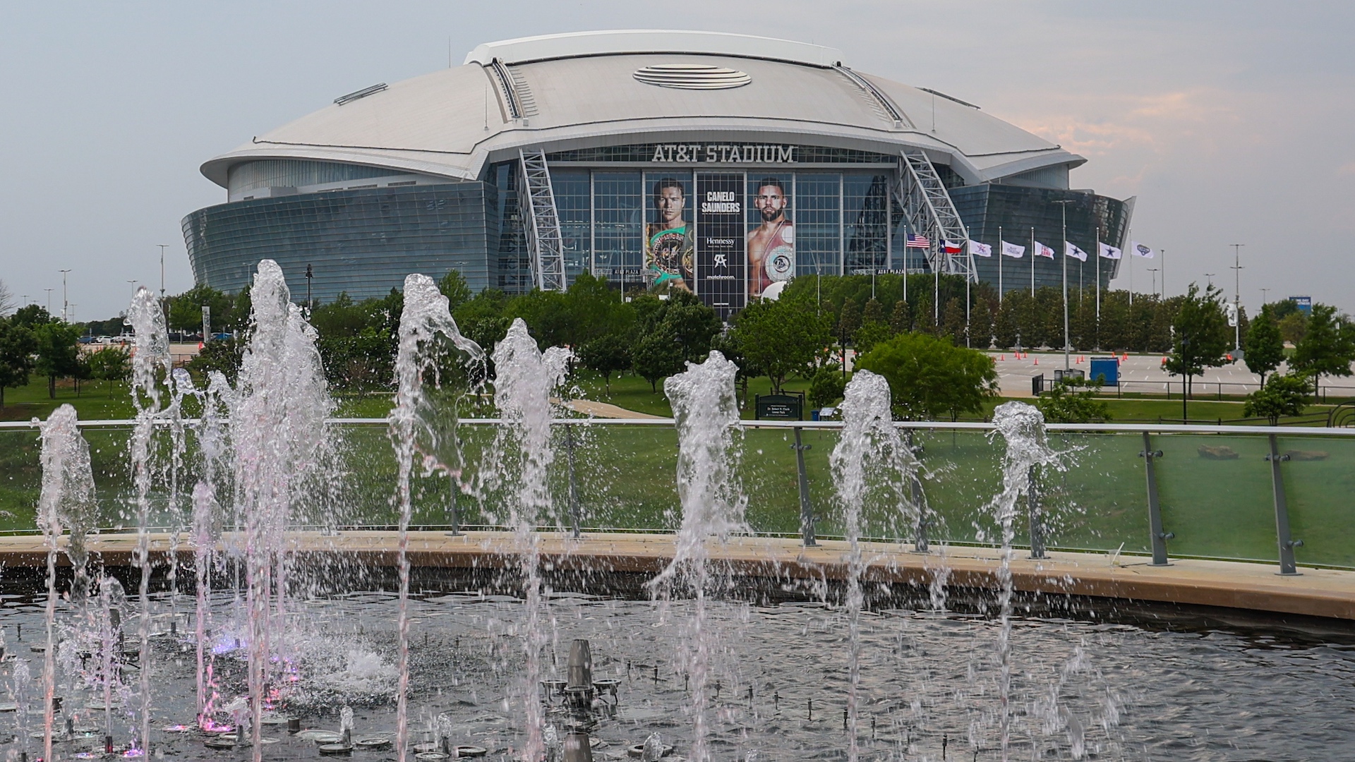 AT&T Stadium Canelo vs. Saunders