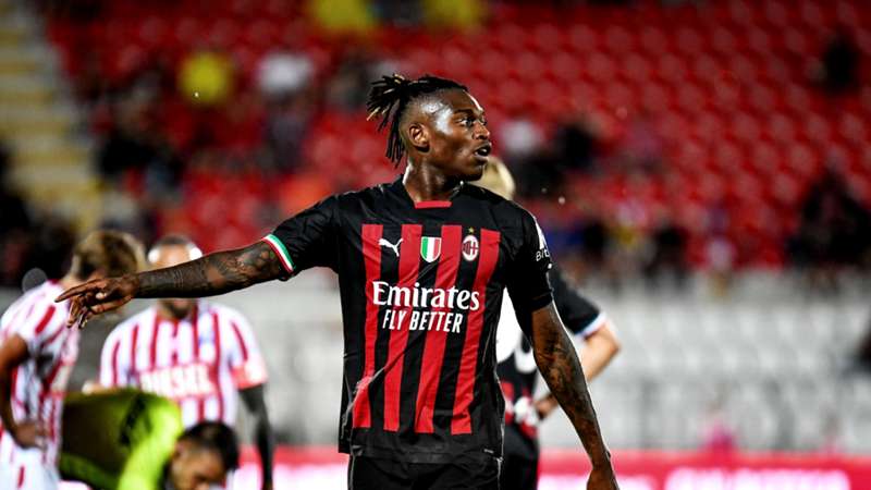 Milan-Leao, questione rinnovo: il club offre 7 milioni di euro