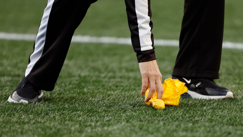Lenço amarelo na NFL: o que significa e quando é utilizado