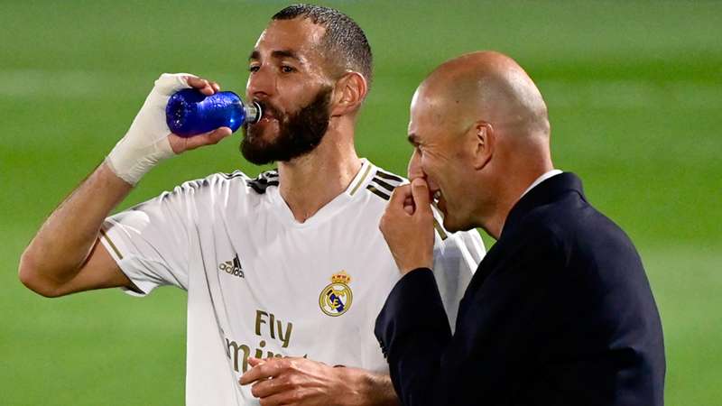 ベンゼマ 初のピチーチ獲得なるか メッシとの一騎打ち Dazn News 日本