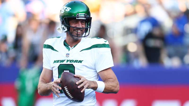 New York Jets quarterback Aaron Rodgers joins elite company despite Week 5 loss