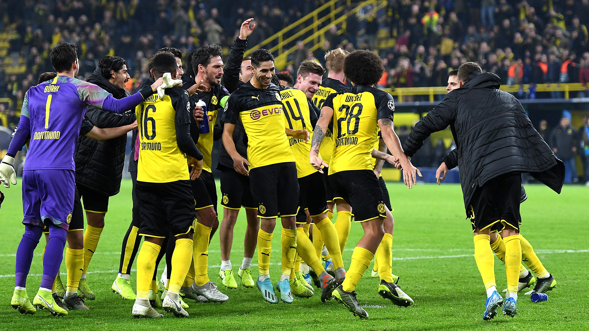 Wer Zeigt Ubertragt Bvb Gegen Psg Livestream Tv Ubertragung