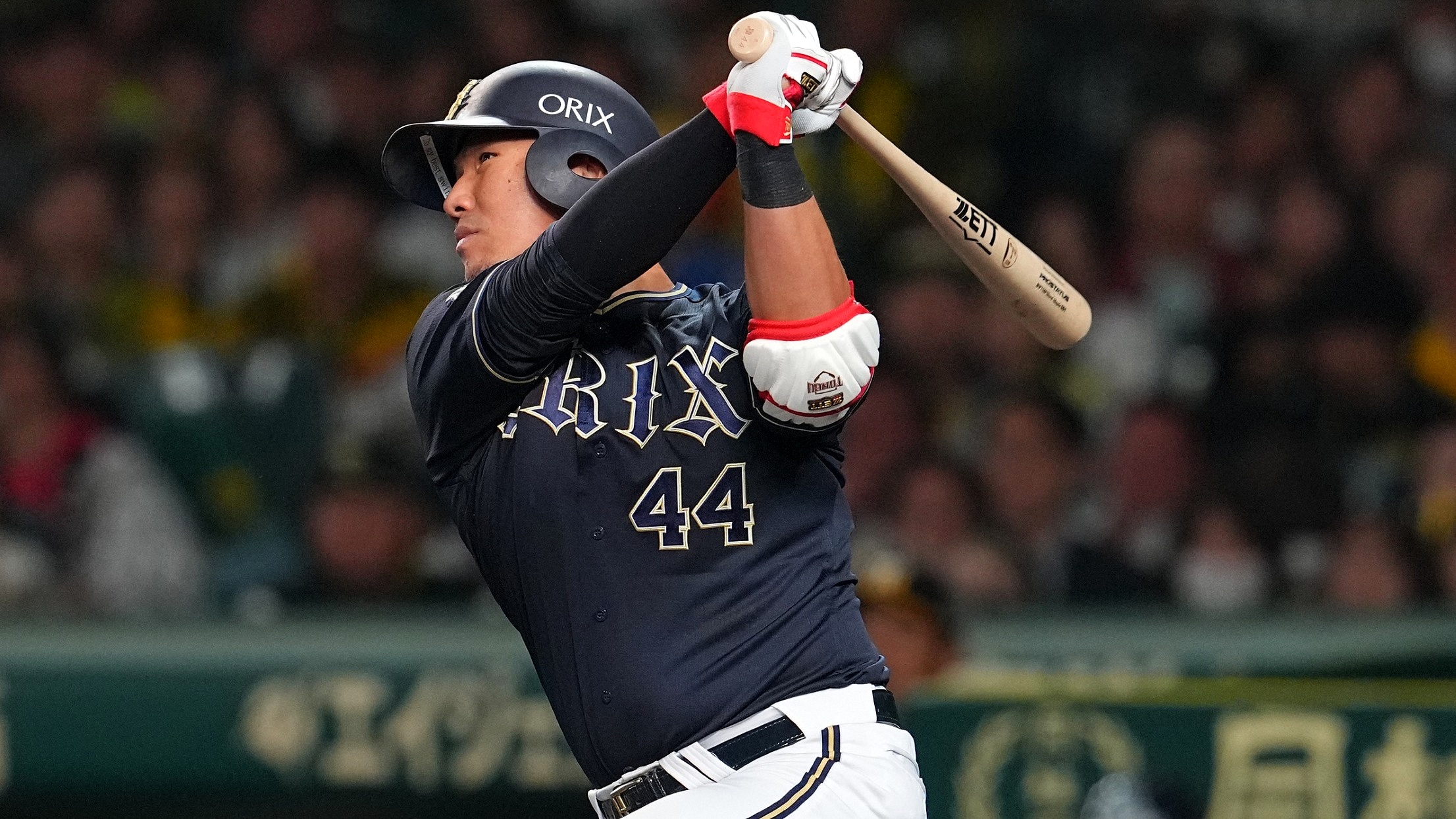 オリックスが頓宮裕真のソロホームランなどで逆転勝ち、対戦成績を2勝1