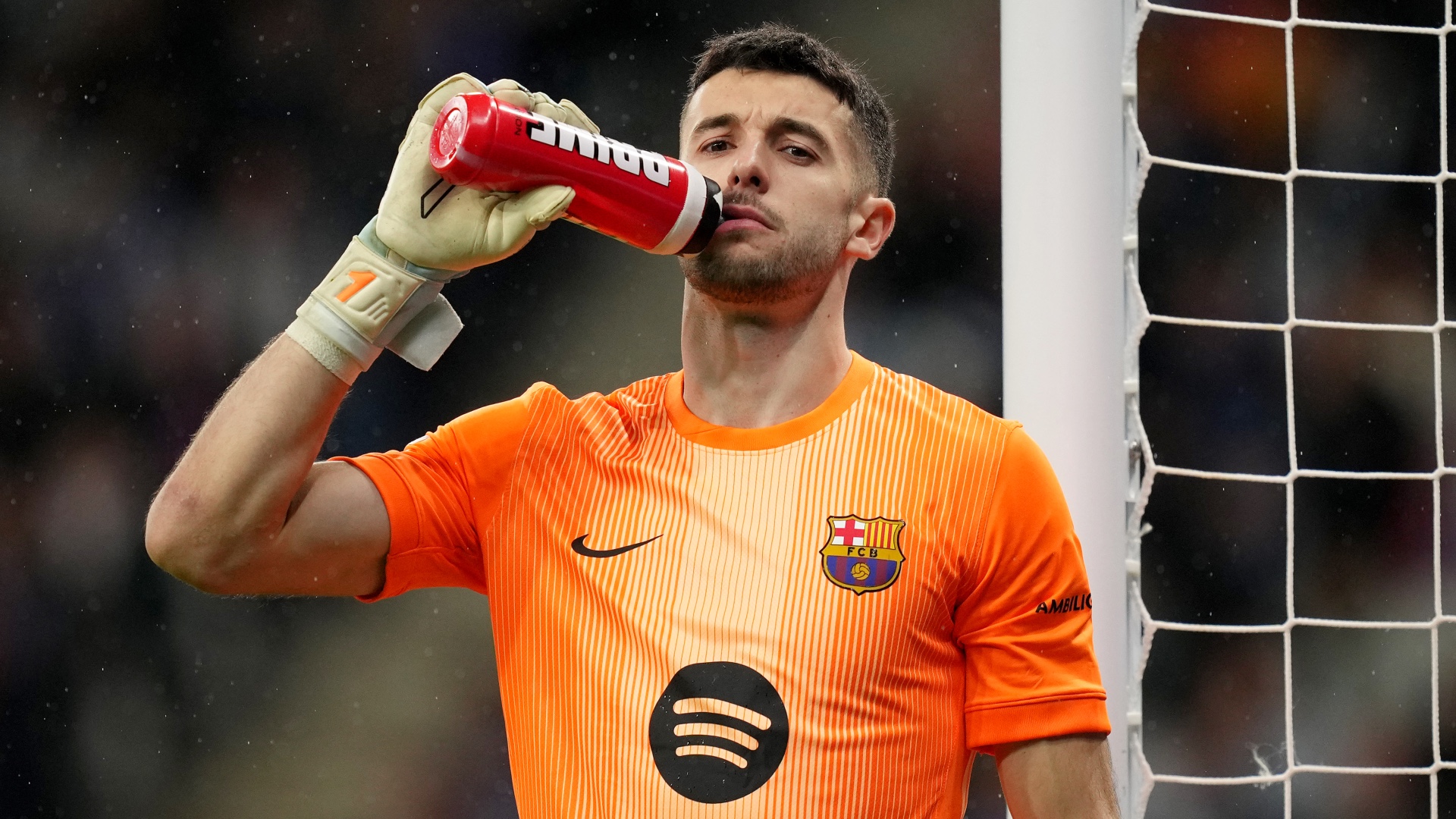 バルセロナGKジョアン・ガルシアはスペイン代表でプレーすべきか…識者