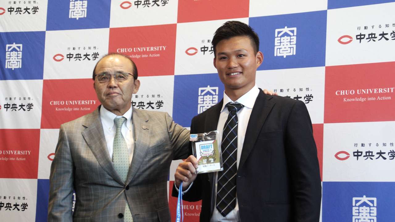 阪神タイガース 中央大のスラッガー 森下翔太をはじめ右打ちの外野手3人を指名 門別啓人ら素材型の投手を獲得 ドラフト名鑑22 Dazn News 日本 阪神タイガース 中央大のスラッガー 森下翔太をはじめ右打ちの外野手3人を指名 門別啓人ら素材型の投手を獲得 ドラフト名鑑22 Dazn News 日本