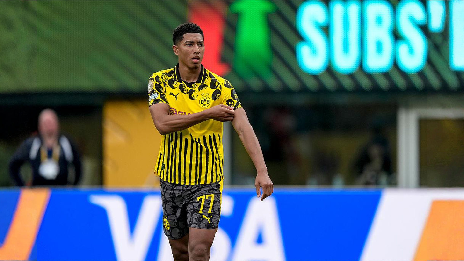 正規品 新品 ドルトムント 21/22 ベリンガム Mサイズ ドルトムントCEOが明かすジョーブ・ベリンガム獲得の背景「様々な