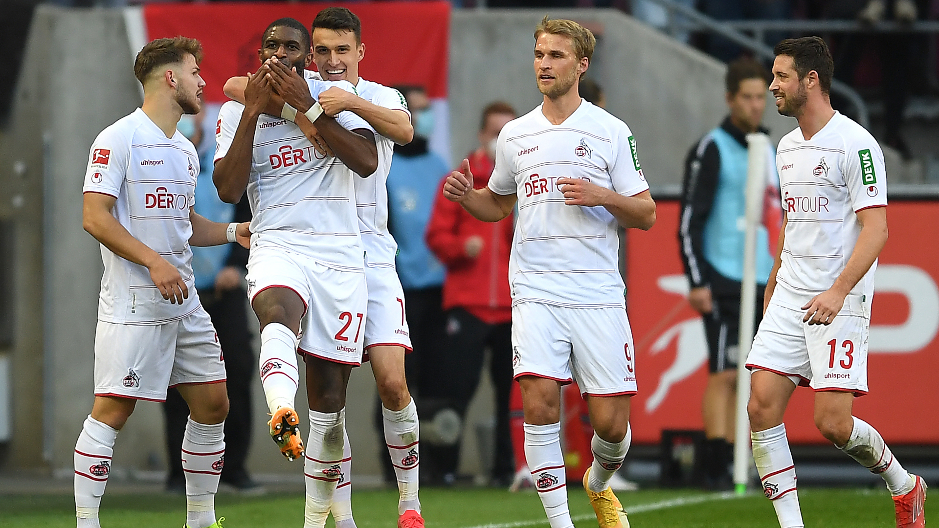 1 fc koln vs union berlin im tv und live stream die ubertragung auf dazn dazn news deutschland