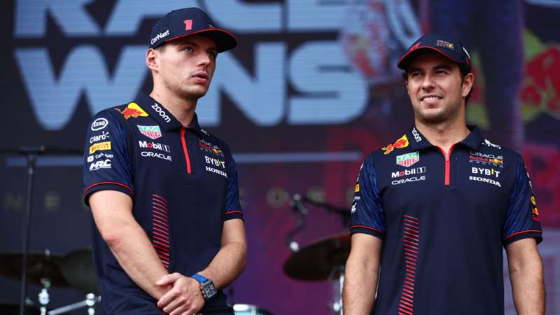 Antonio Lobato y la escasa competencia de Checo Pérez ante Max Verstappen: "Está en el mismo club que Lance Stroll, pero encima tiene un coche campeón, es terrible"