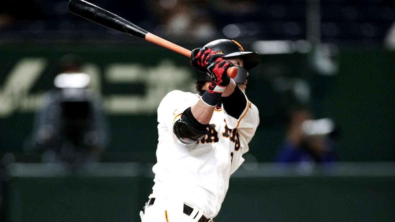 巨人の亀井が通算100本塁打を達成 Npb史上302人目 プロ野球 Dazn News 日本 巨人の亀井が通算100本塁打を達成 Npb史上302人目 プロ野球 Dazn News 日本