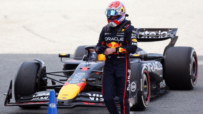 Max Verstappen y la arriesgada estrategia que le condenó en el GP de España:  de podio a pesadilla en tan sólo seis vueltas | DAZN News ES