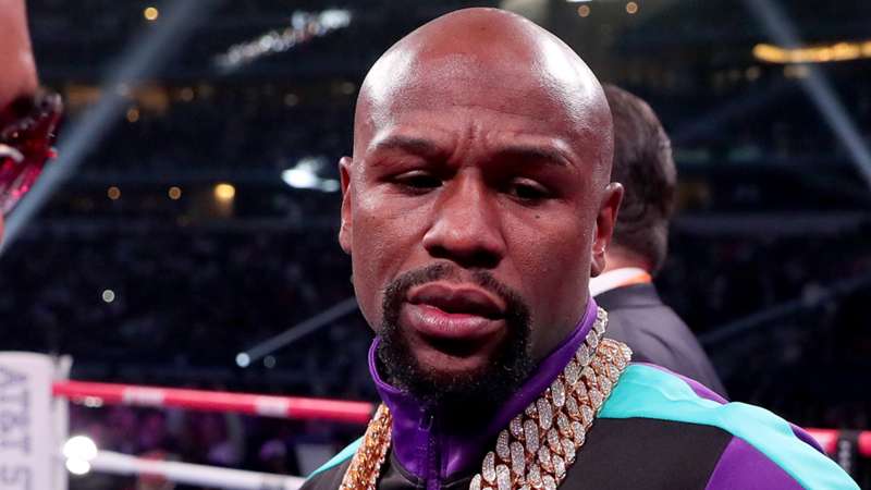 Floyd Mayweather Jr. 'likely' not fighting in 2020 due to deaths of ex-girlfriend and uncle