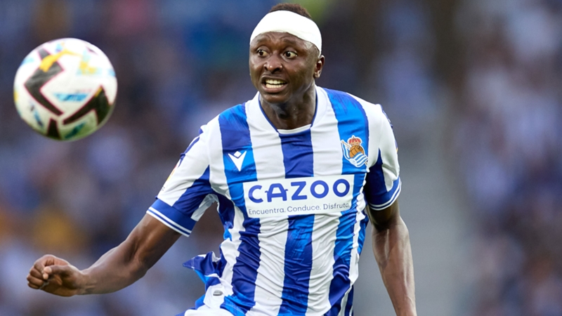 ¿Quién es Umar Sadiq? Conoce al nuevo delantero de la Real Sociedad