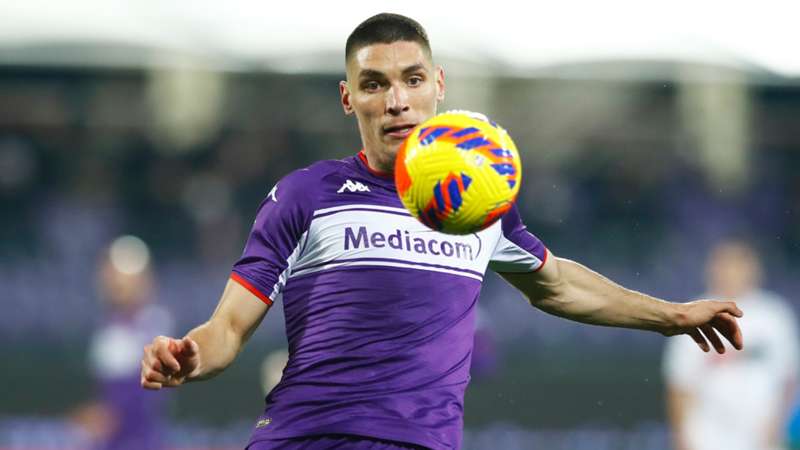 Fiorentina, si ferma Milenkovic: i tempi di recupero