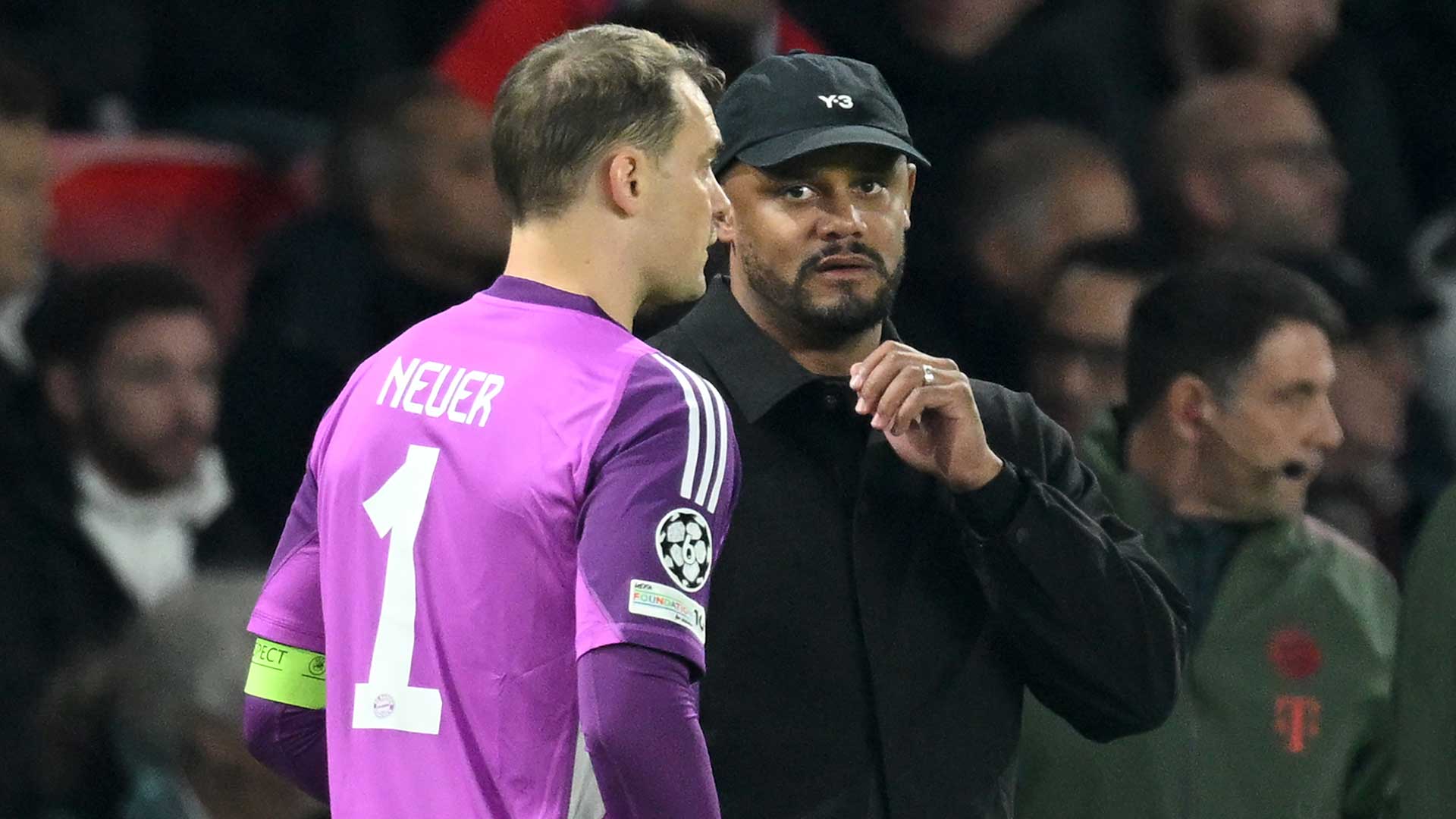 40歳ながら存在感を示すバイエルンGKノイアー…コンパニ監督も称賛「彼